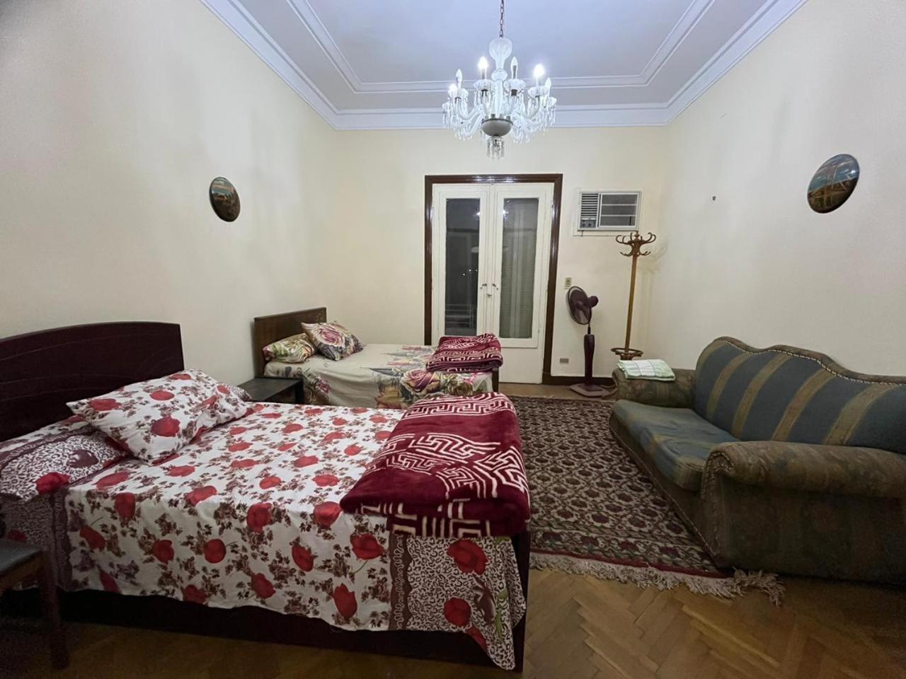 Beautiful Apartment In The Heart Of Kairo Exterior foto